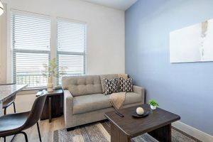 Renta Vacacional - Landing Furnished Apartments - Dallas International District