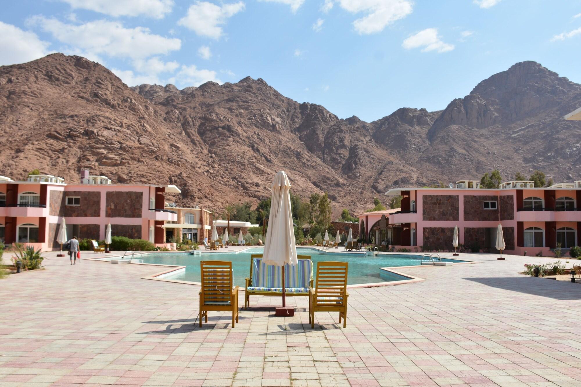 Vista Piscina Morgenland Hotel St. Catherine