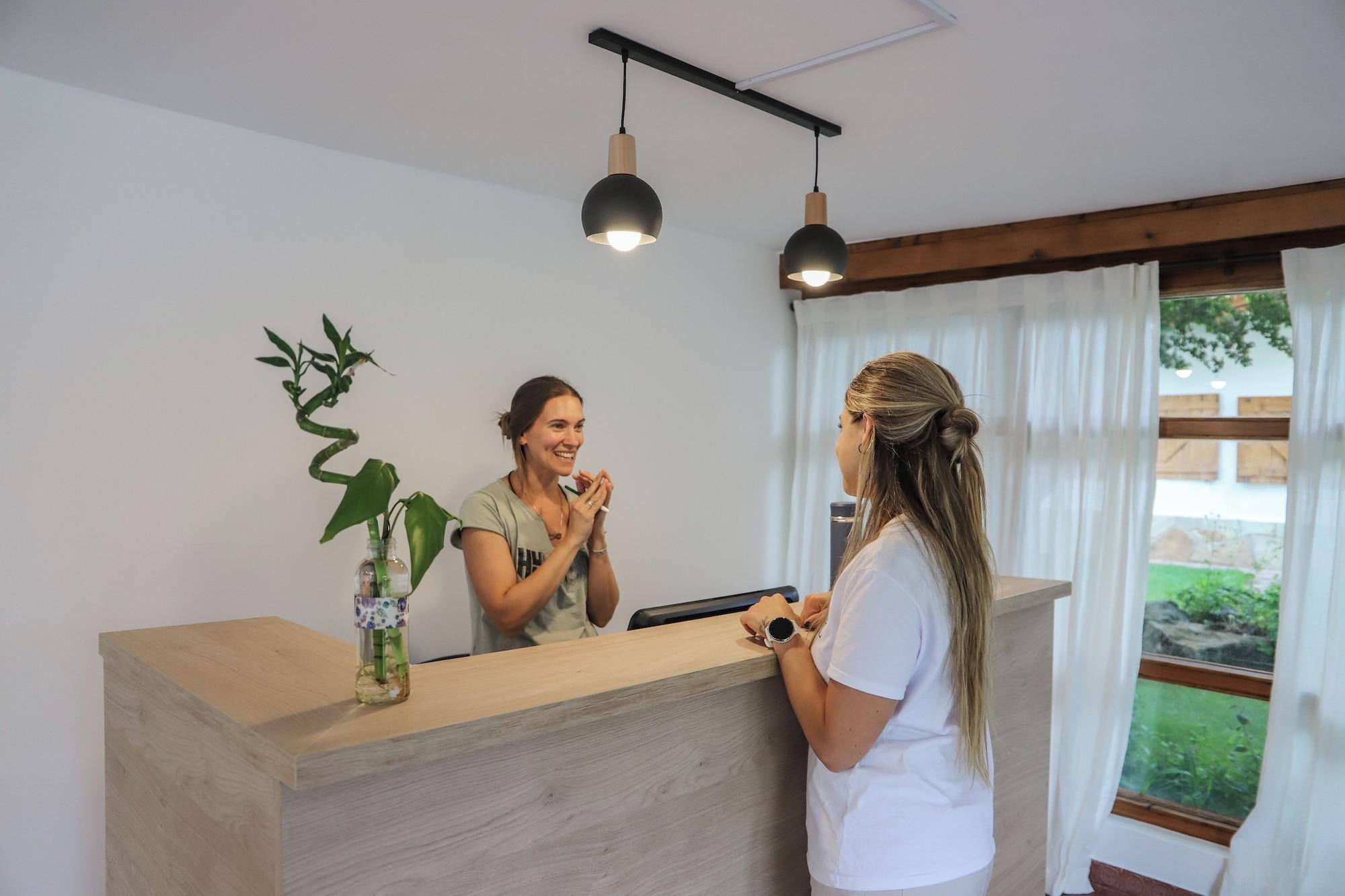 Vista Lobby Hostería & Apart Hotel Carelhue