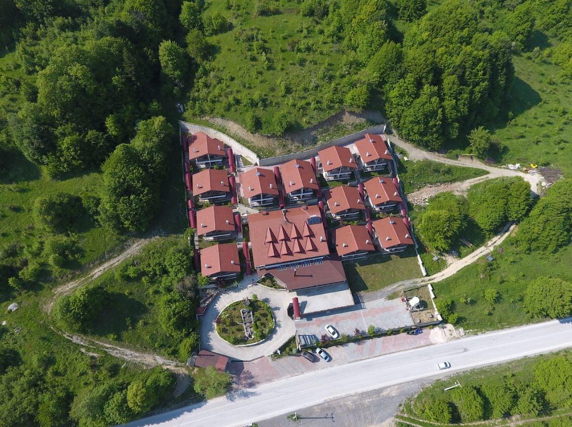 Vista Exterior Abant Kartal Yuvasi Hotel