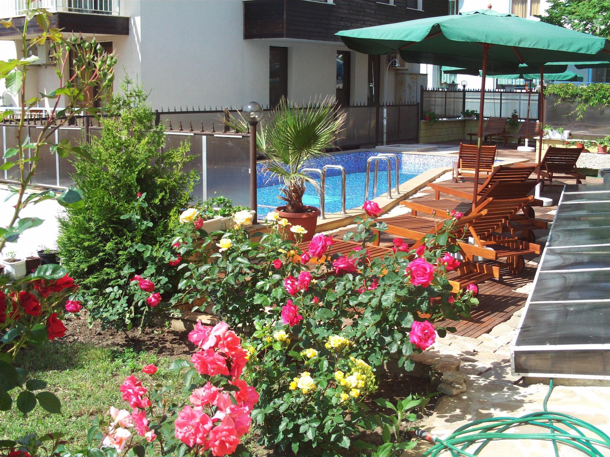 Vista Exterior Family Hotel Kandrovi