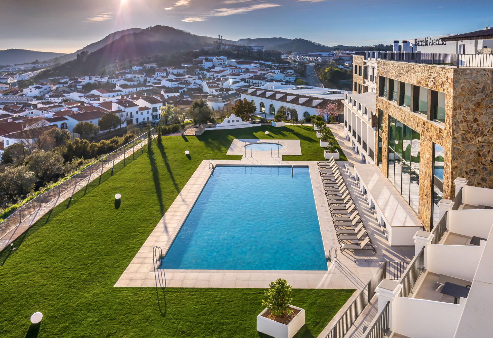 Vista Piscina Barcelo Aracena