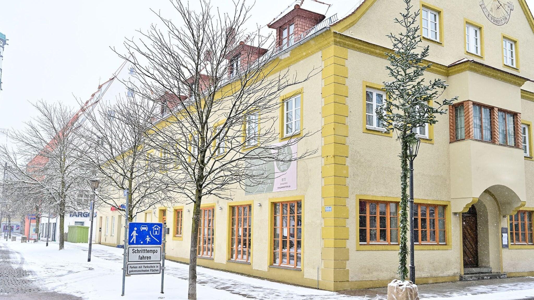 Vista Exterior Riku Hotel Memmingen Hallhof