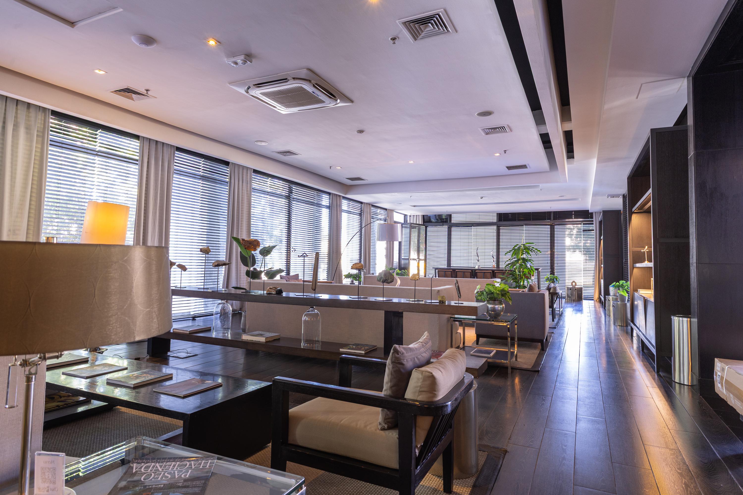 Vista Lobby Wyndham Santiago Pettra