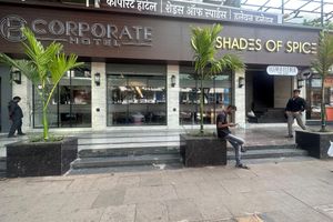 Alojamiento - Hotel Corporate