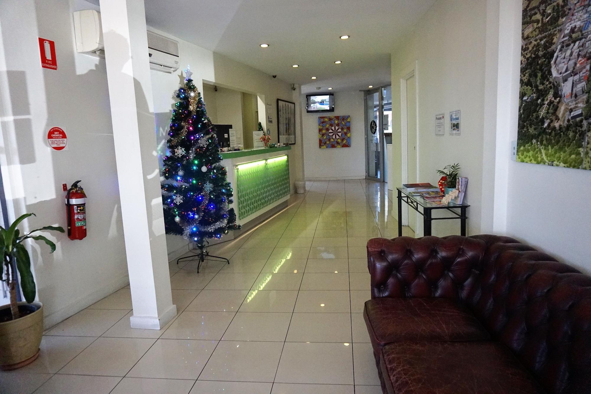 Vista Lobby Jacksons Motor Inn