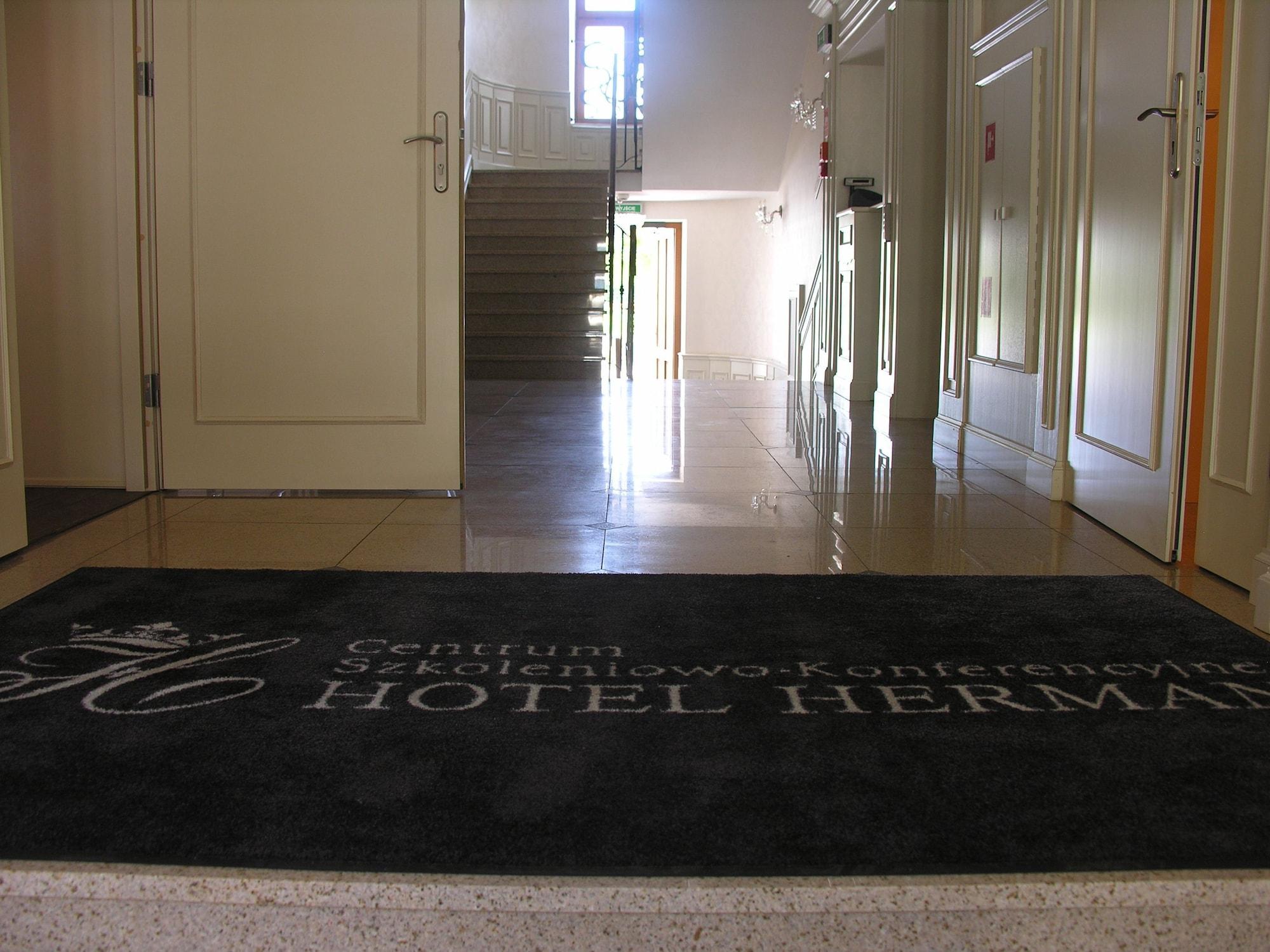 Vista Lobby Hotel Herman