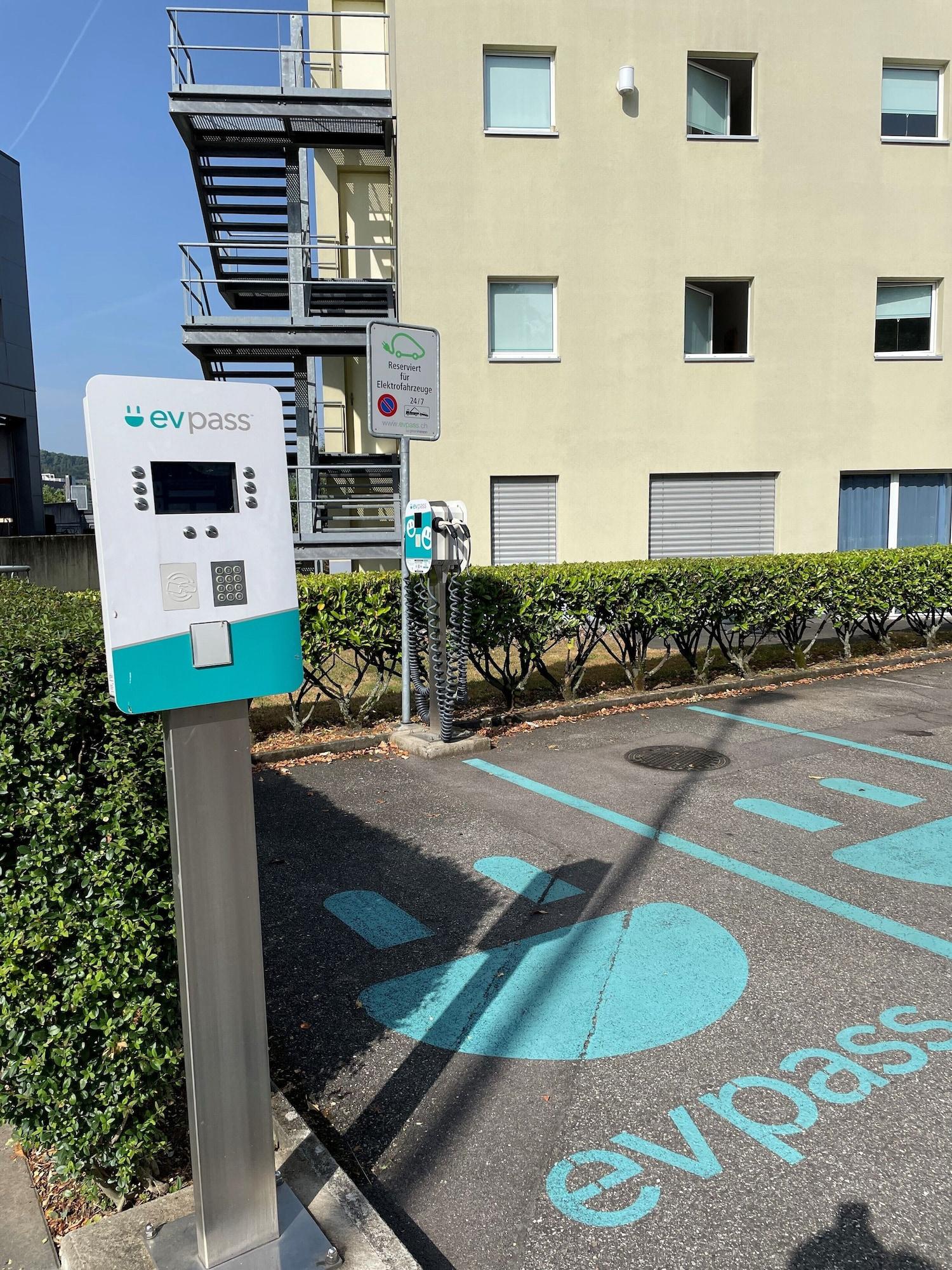 Vista Exterior ibis budget Basel Pratteln