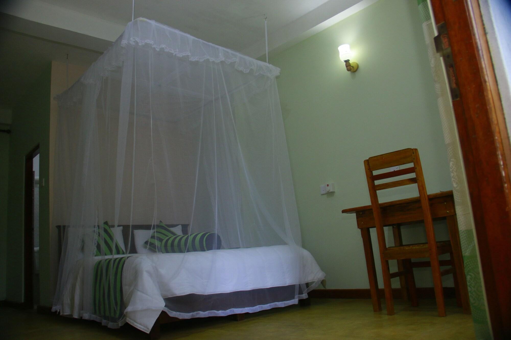 Vista Lobby Dinaro Guest