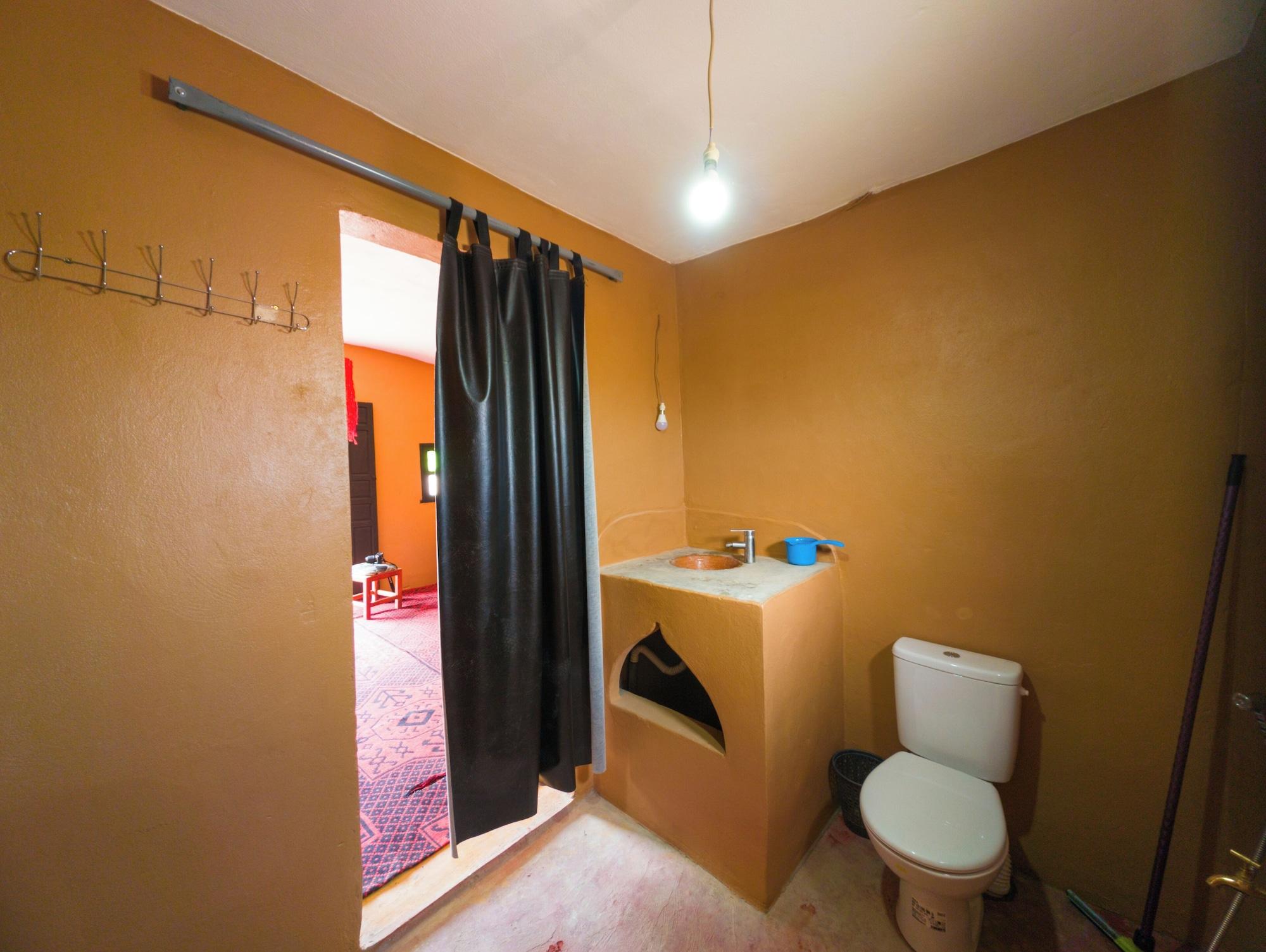 Equipamiento de Habitación Sahara Peace camp