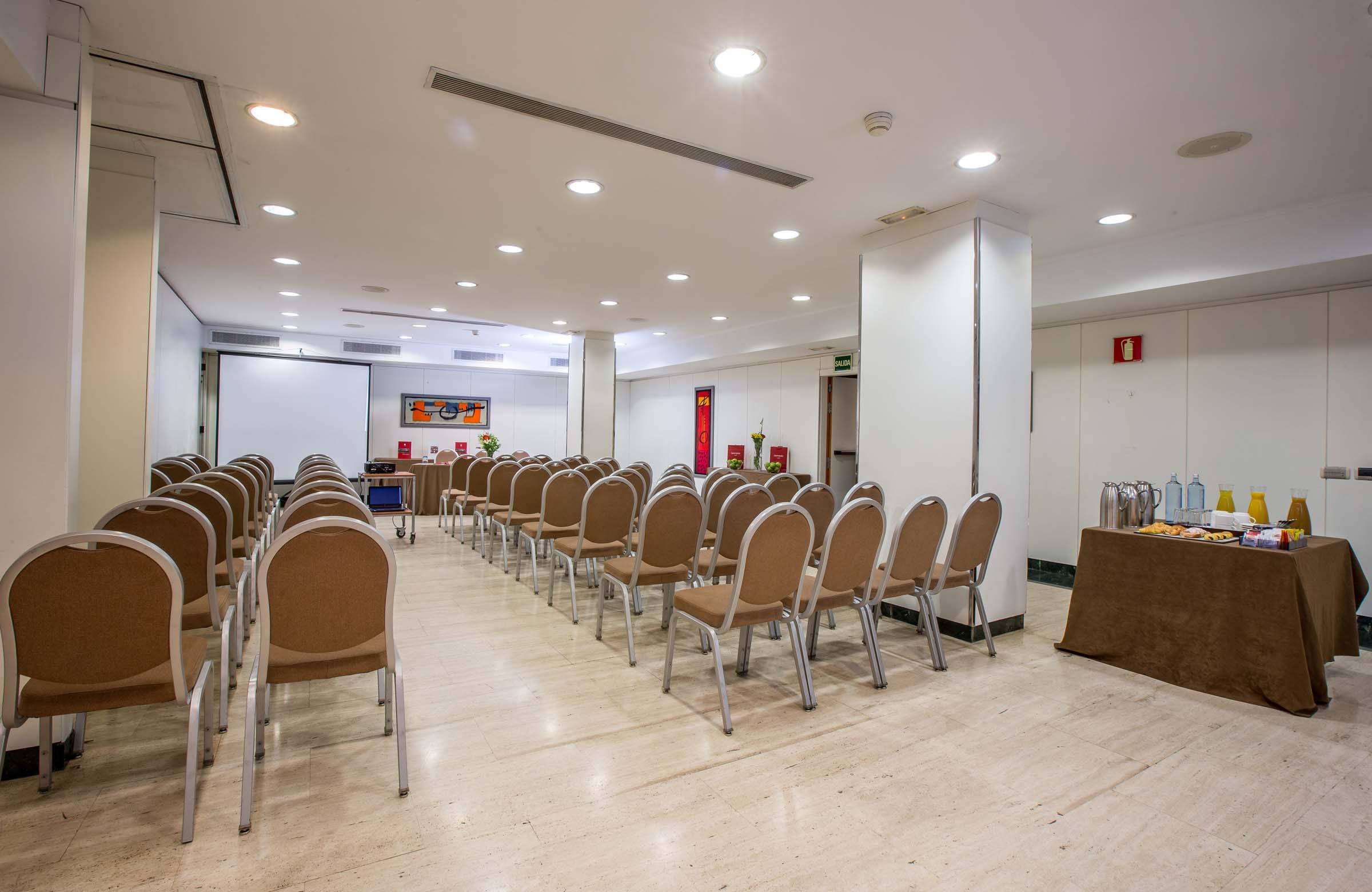 Sala de Reuniones Leonardo Hotel Madrid City Center