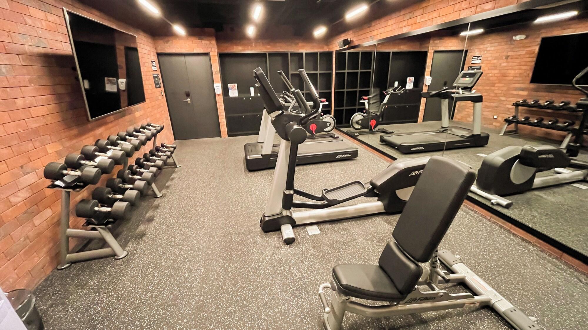Gimnasio ibis Styles Lima San Isidro
