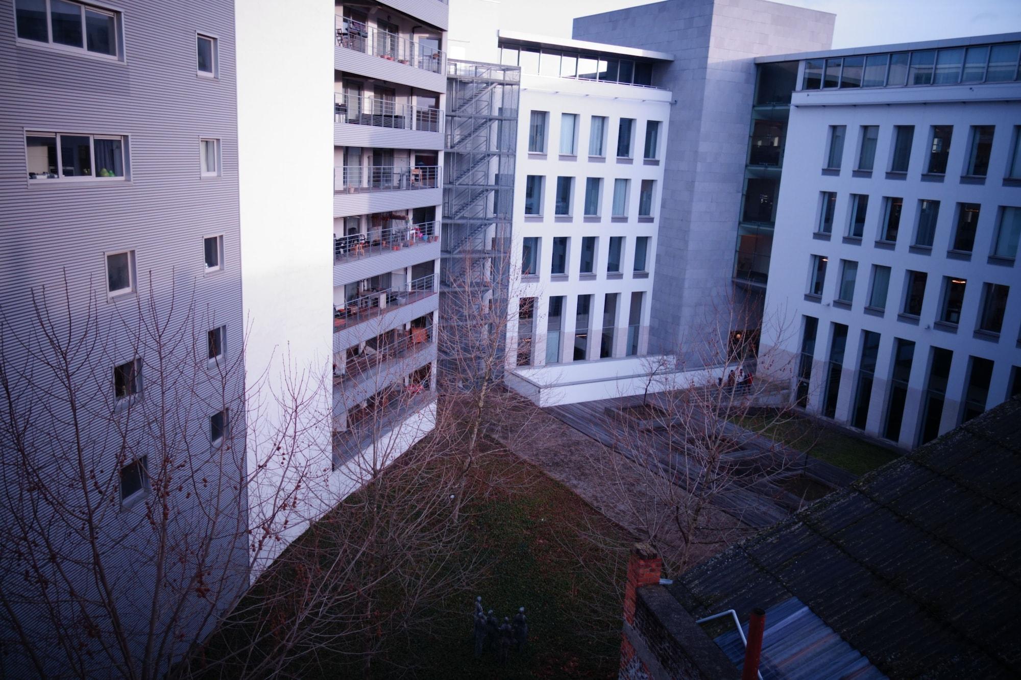 Vista Exterior Hotel Midi - Zuid
