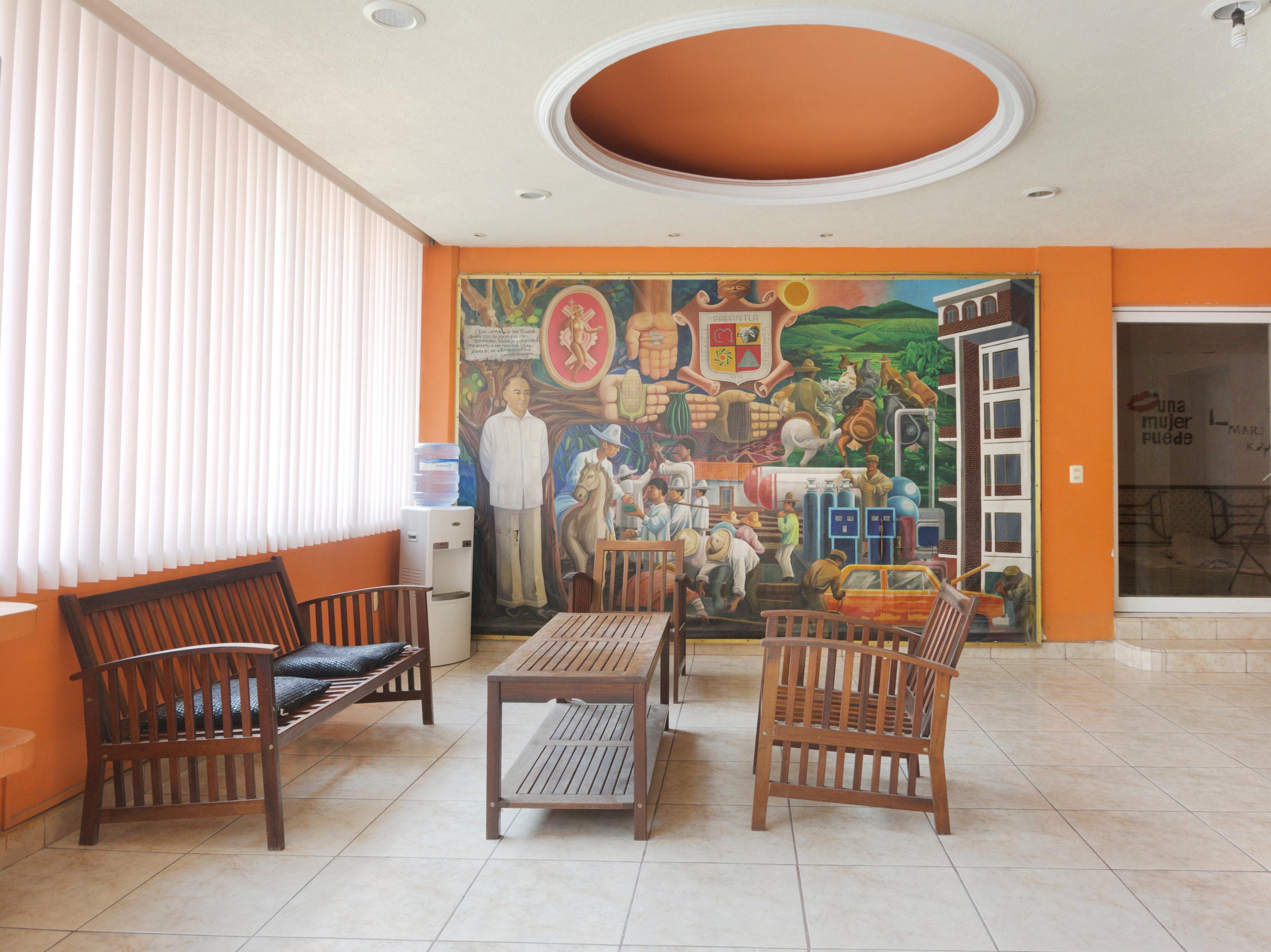 Vista Lobby OYO Hotel Totonacapan, Papantla