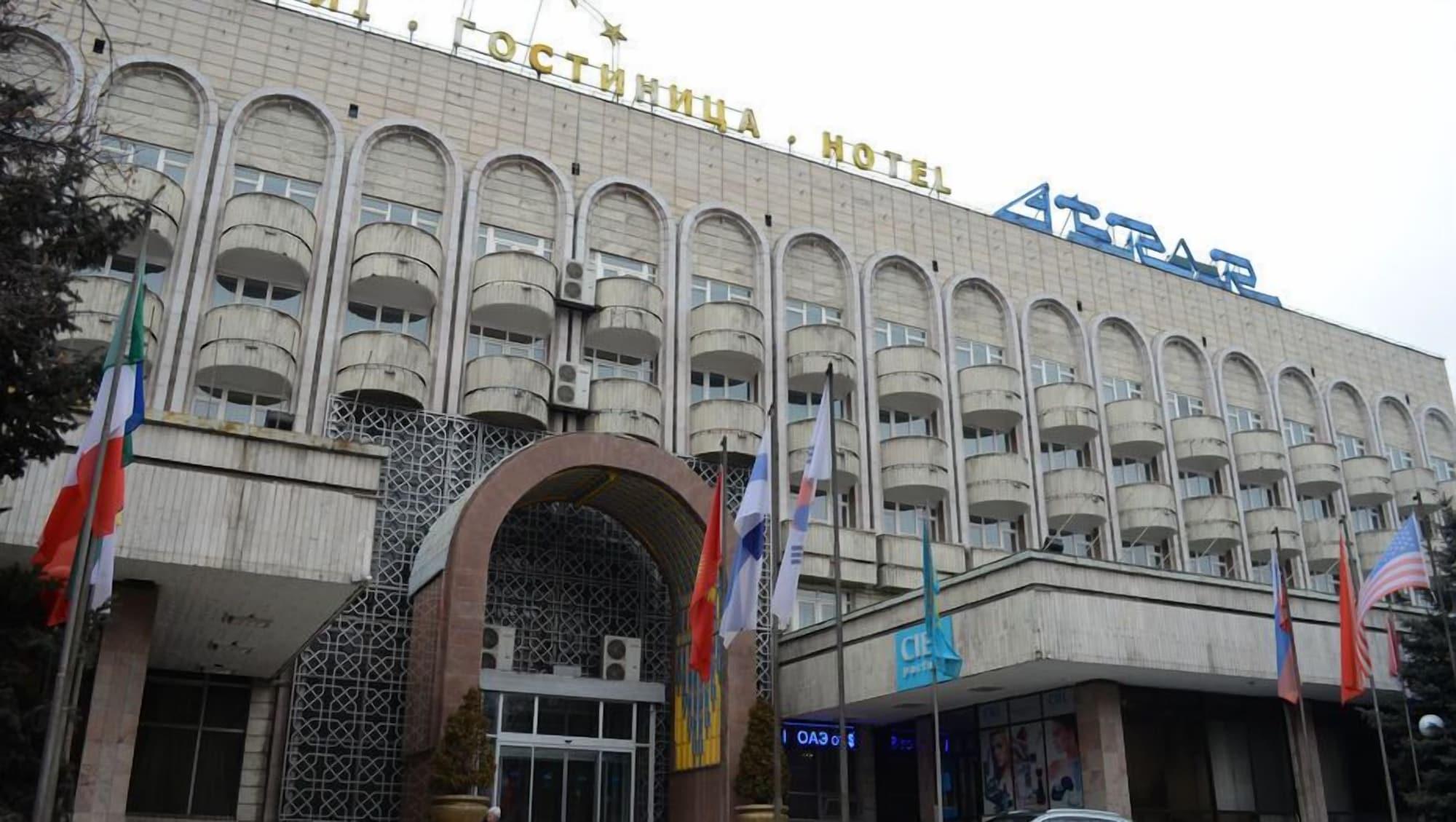 Vista Exterior Hotel Otrar