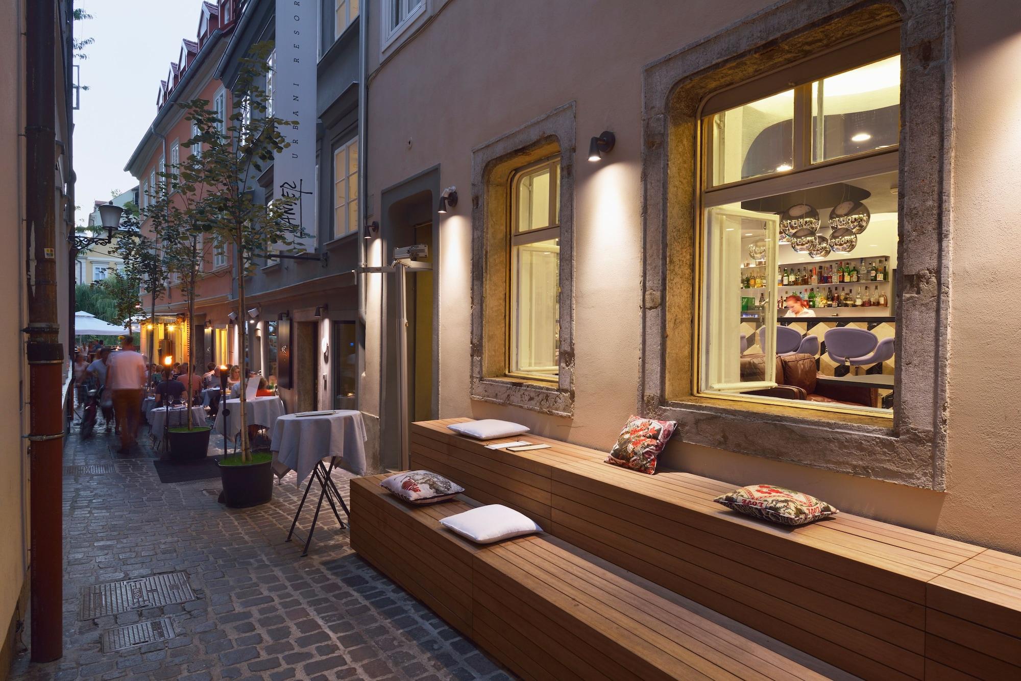 Vista Exterior Vander Urbani Resort – a Member of Design Hotels