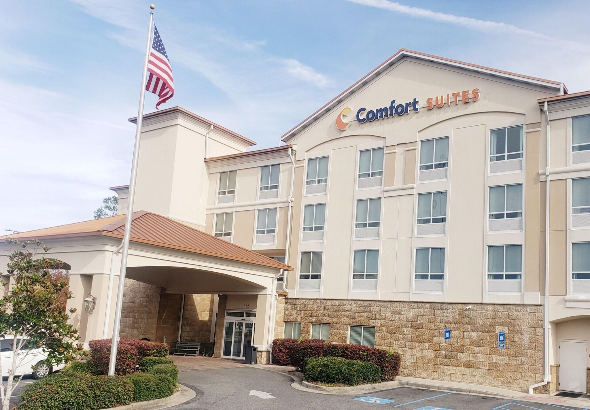 Vista Exterior Comfort Suites