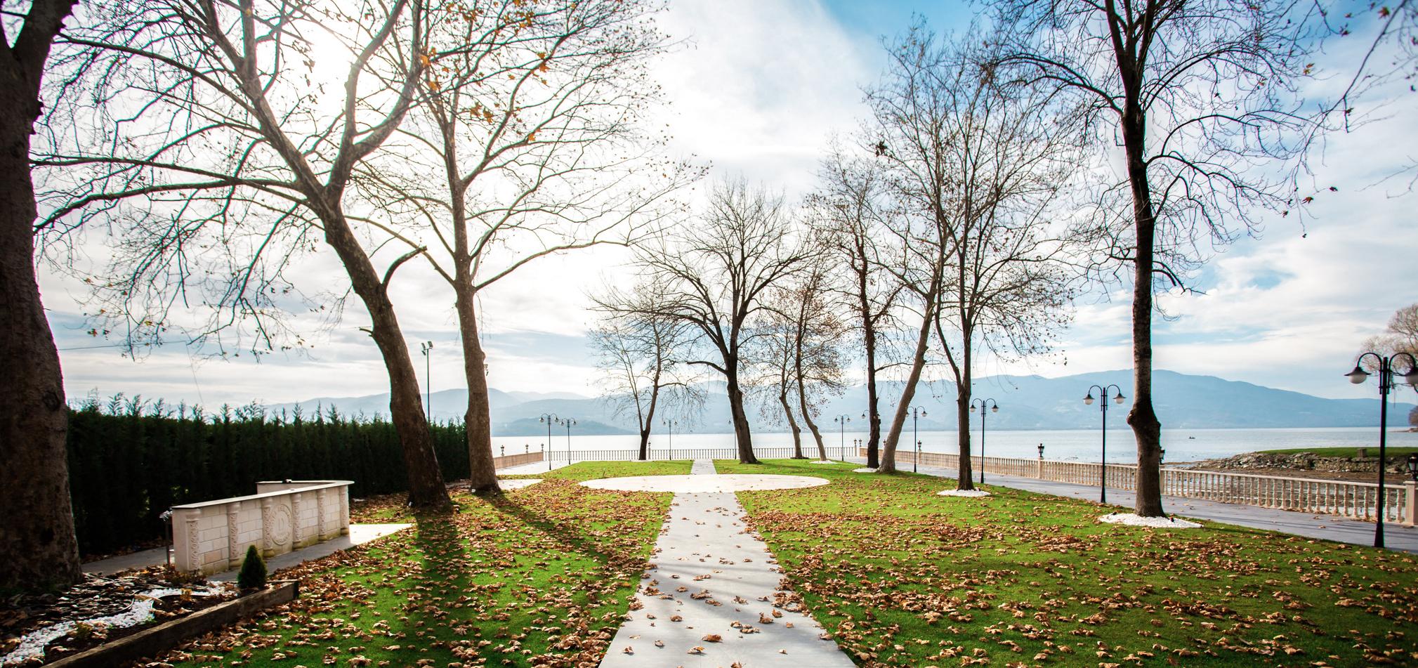 Vista Exterior Del Lago Luxury Hotel By Saracoglu