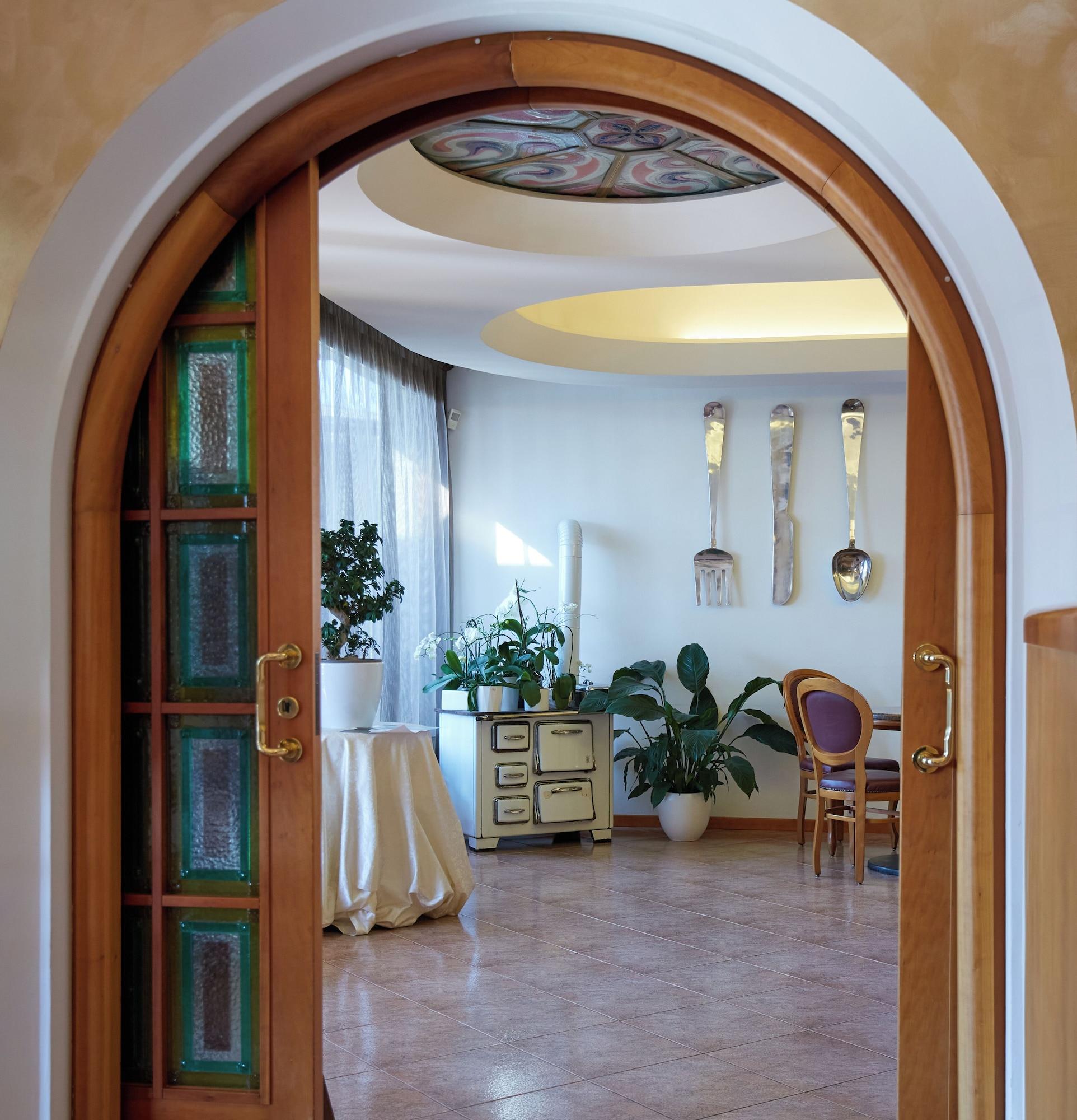 Comodidades del Alojamiento Albergo Ristorante Belvedere