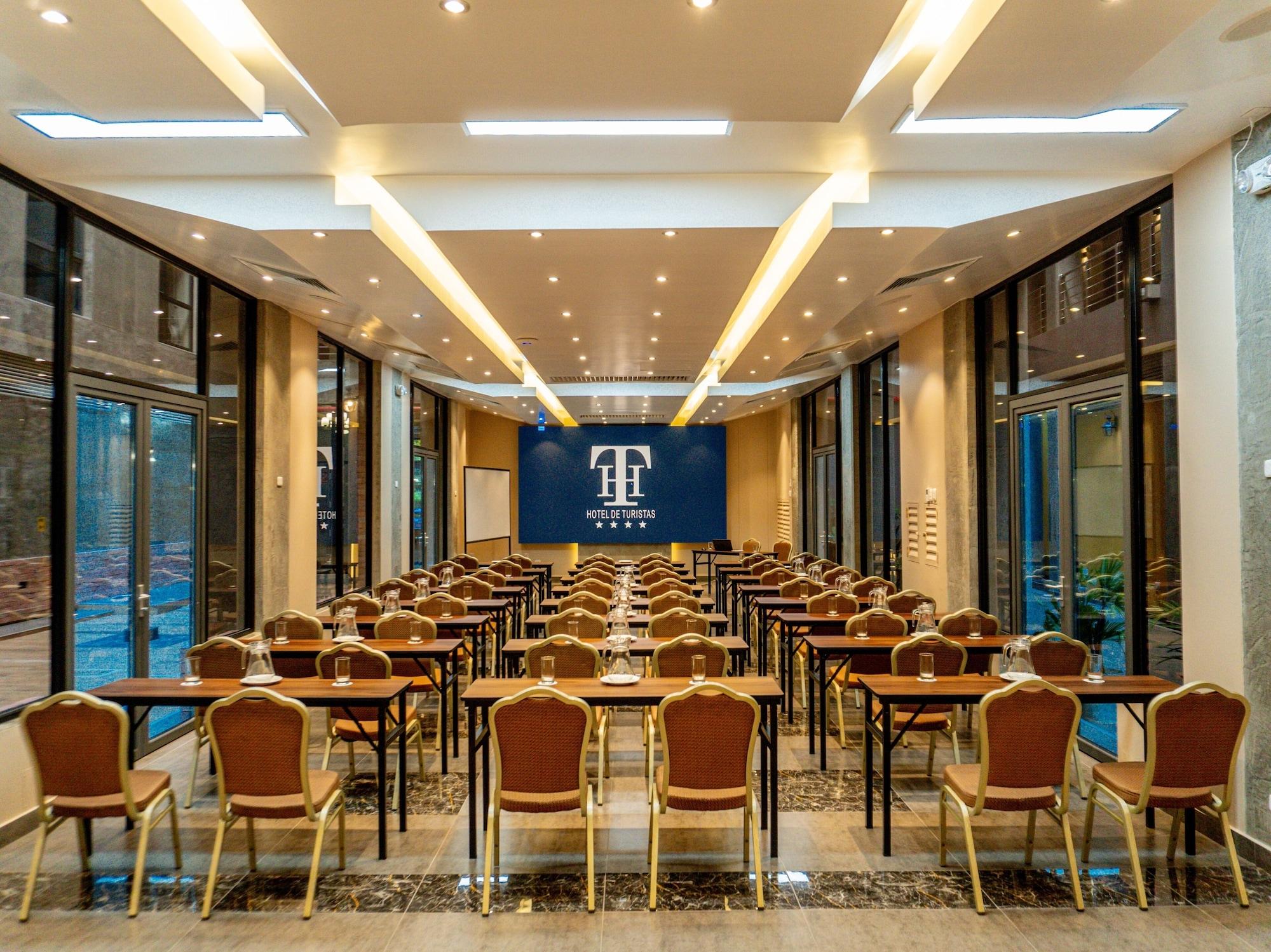 Vista Exterior Hotel de Turistas Iquitos