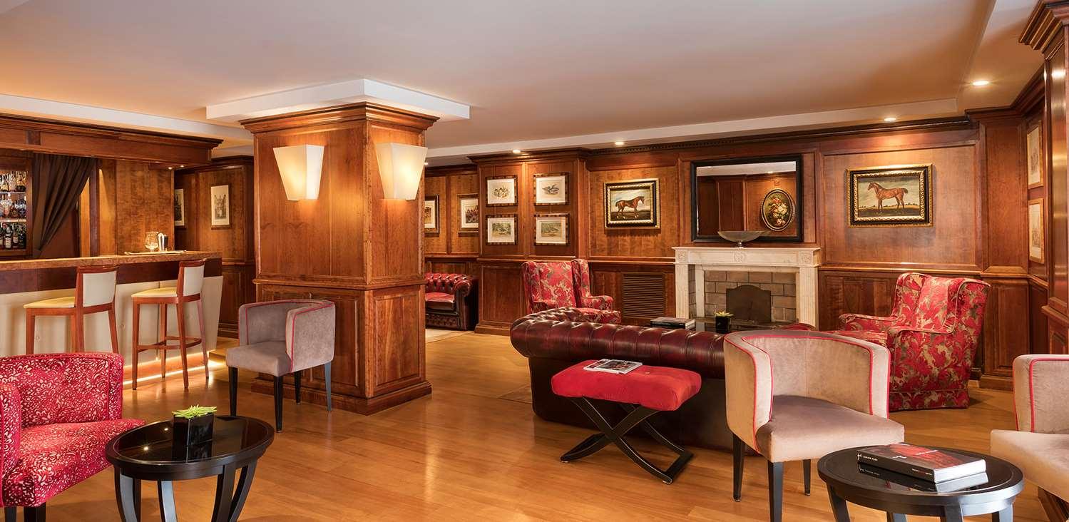 Hotel Hotel De la Ville - A SINA Hotel