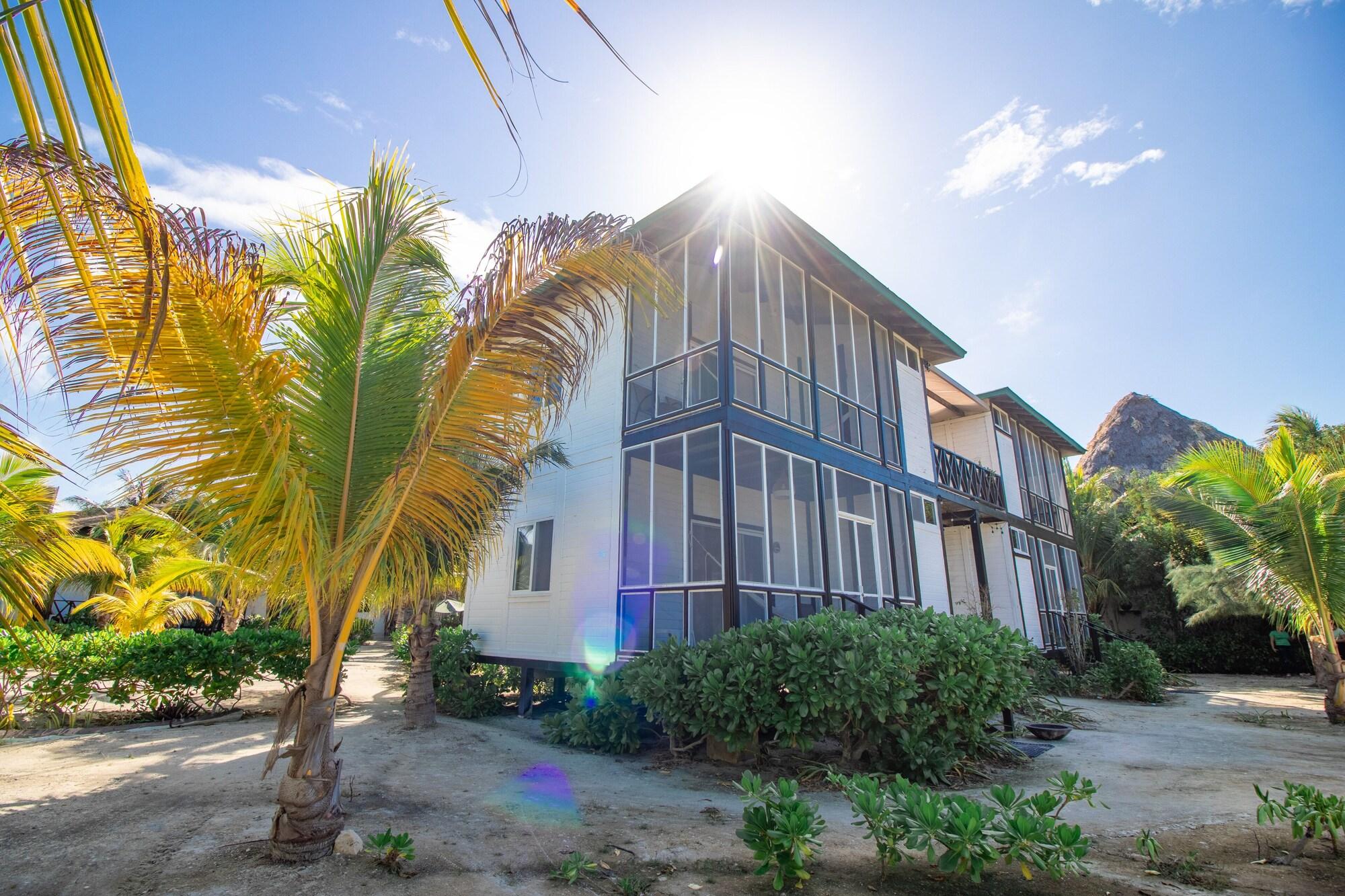 Vista Exterior Hotel Encanto Holbox Beach Front