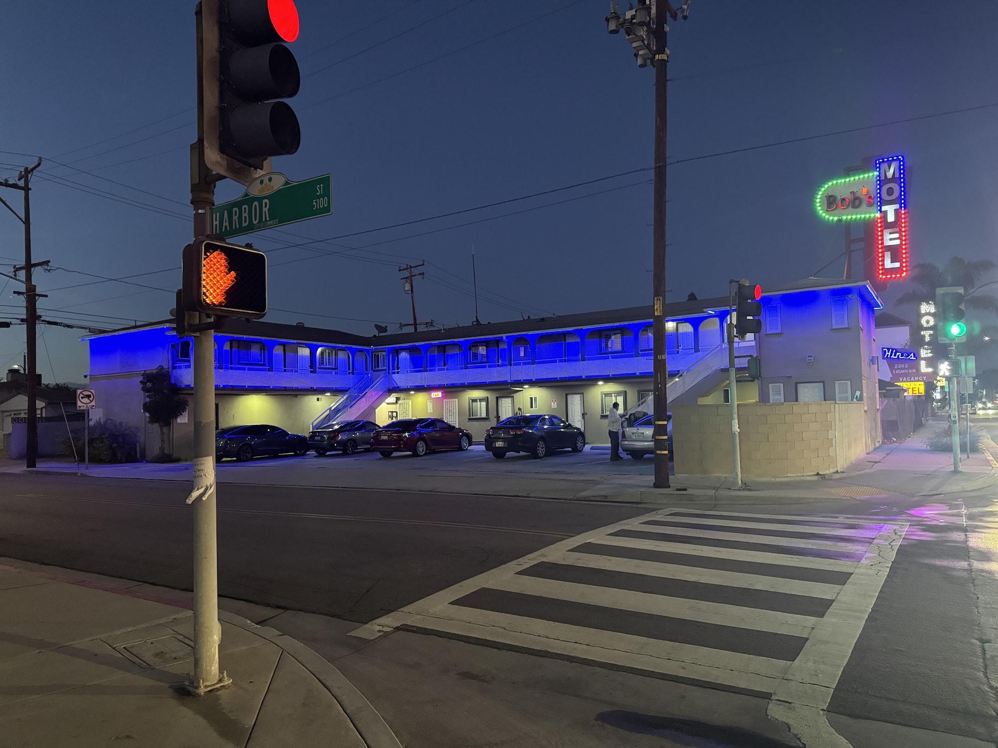 Vista Exterior Bob's Motel