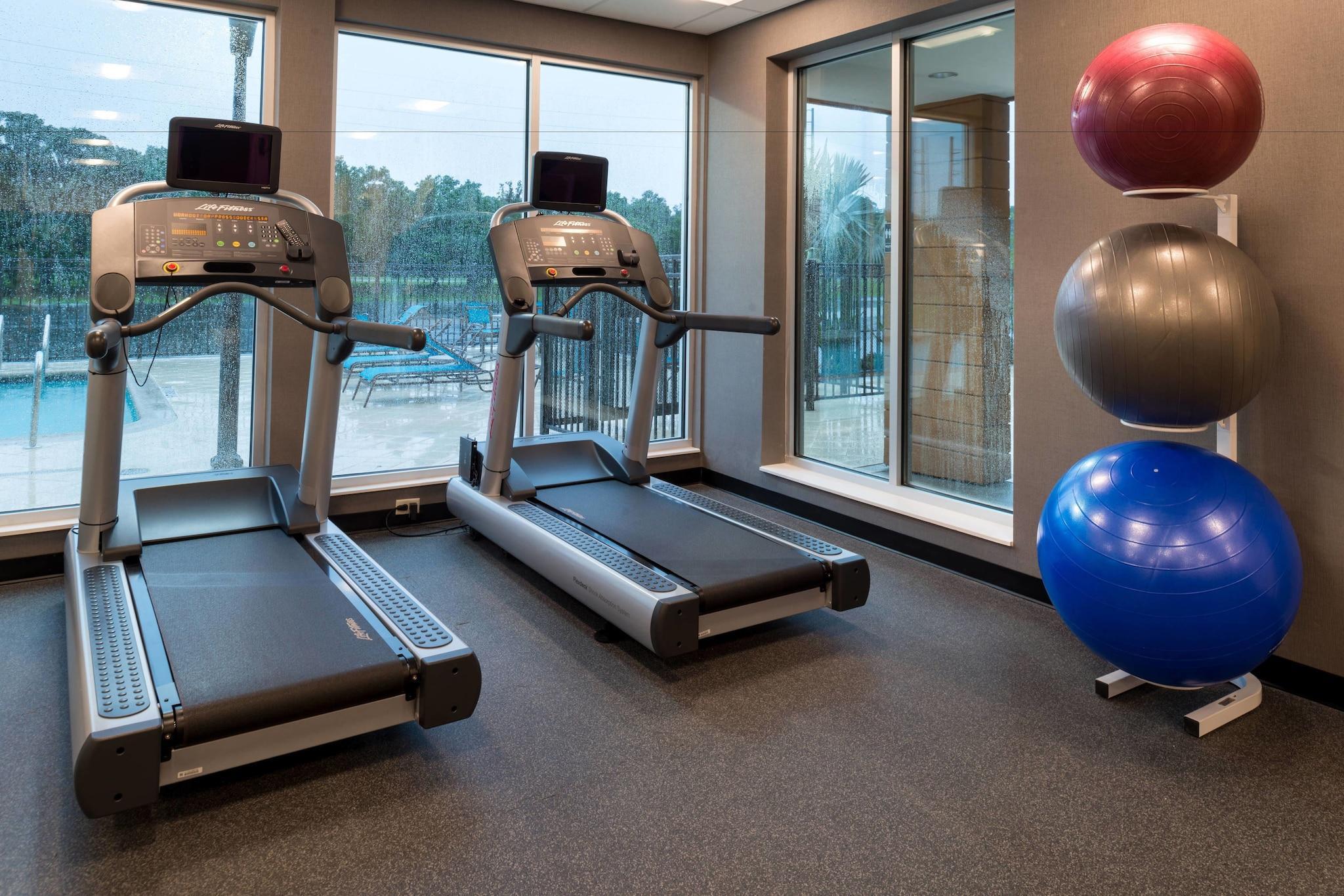 Gimnasio Fairfield Inn & Suites by Marriott Orlando East/UCF Area