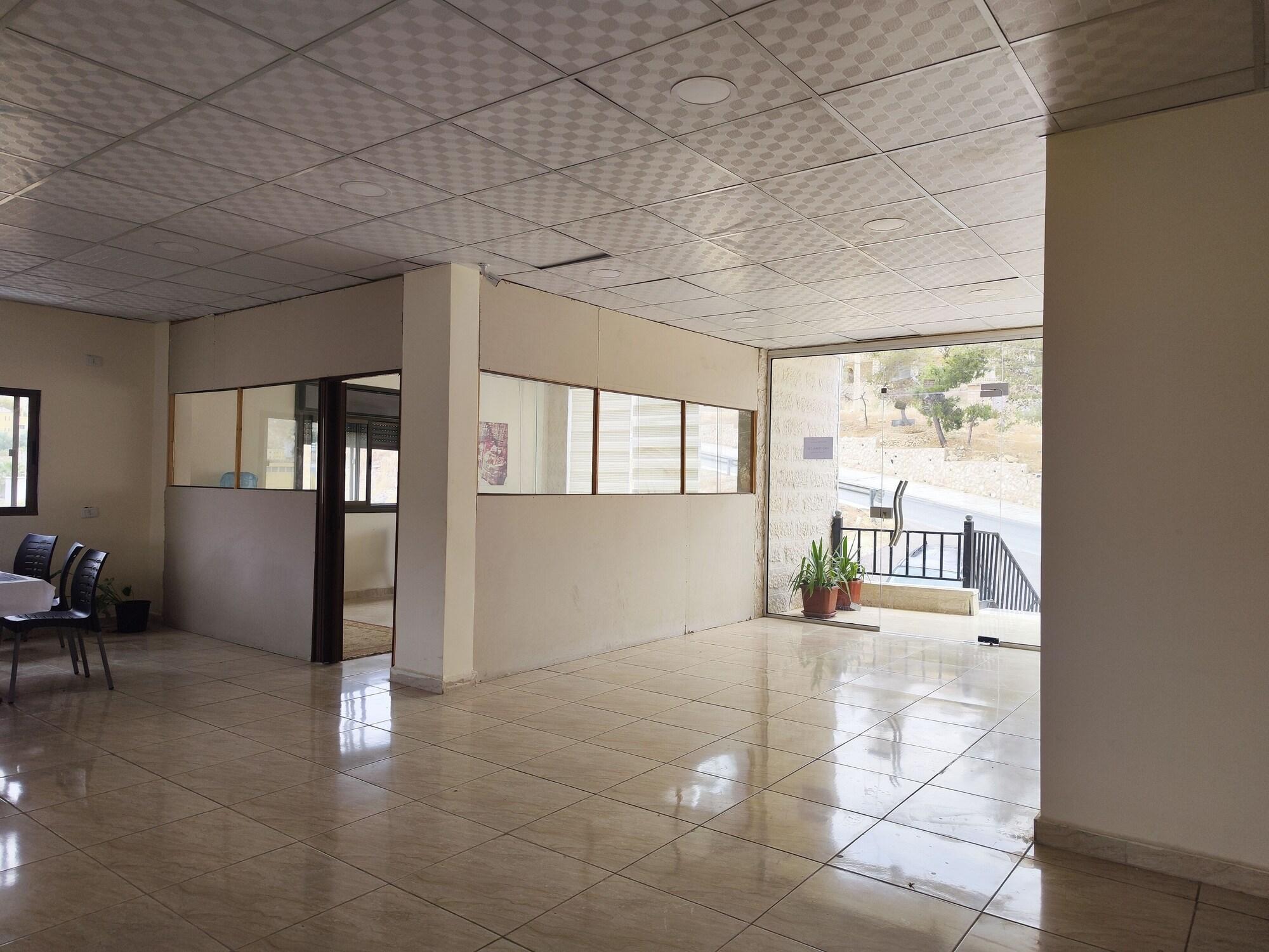 Vista Lobby Rakan Apartment