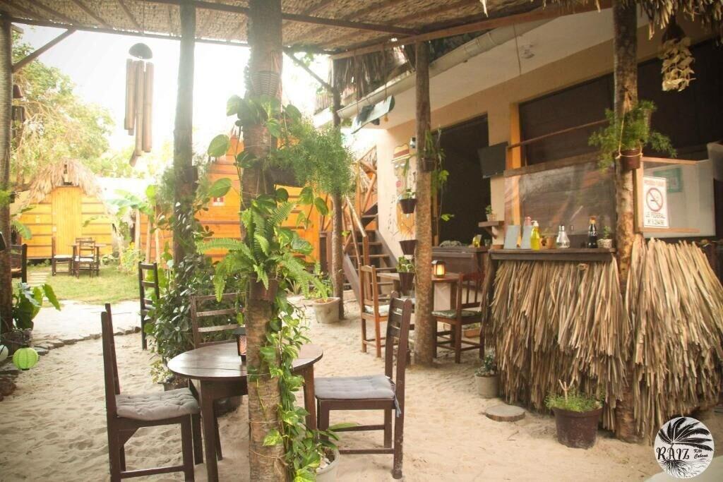 Vista Lobby Raiz Hostel