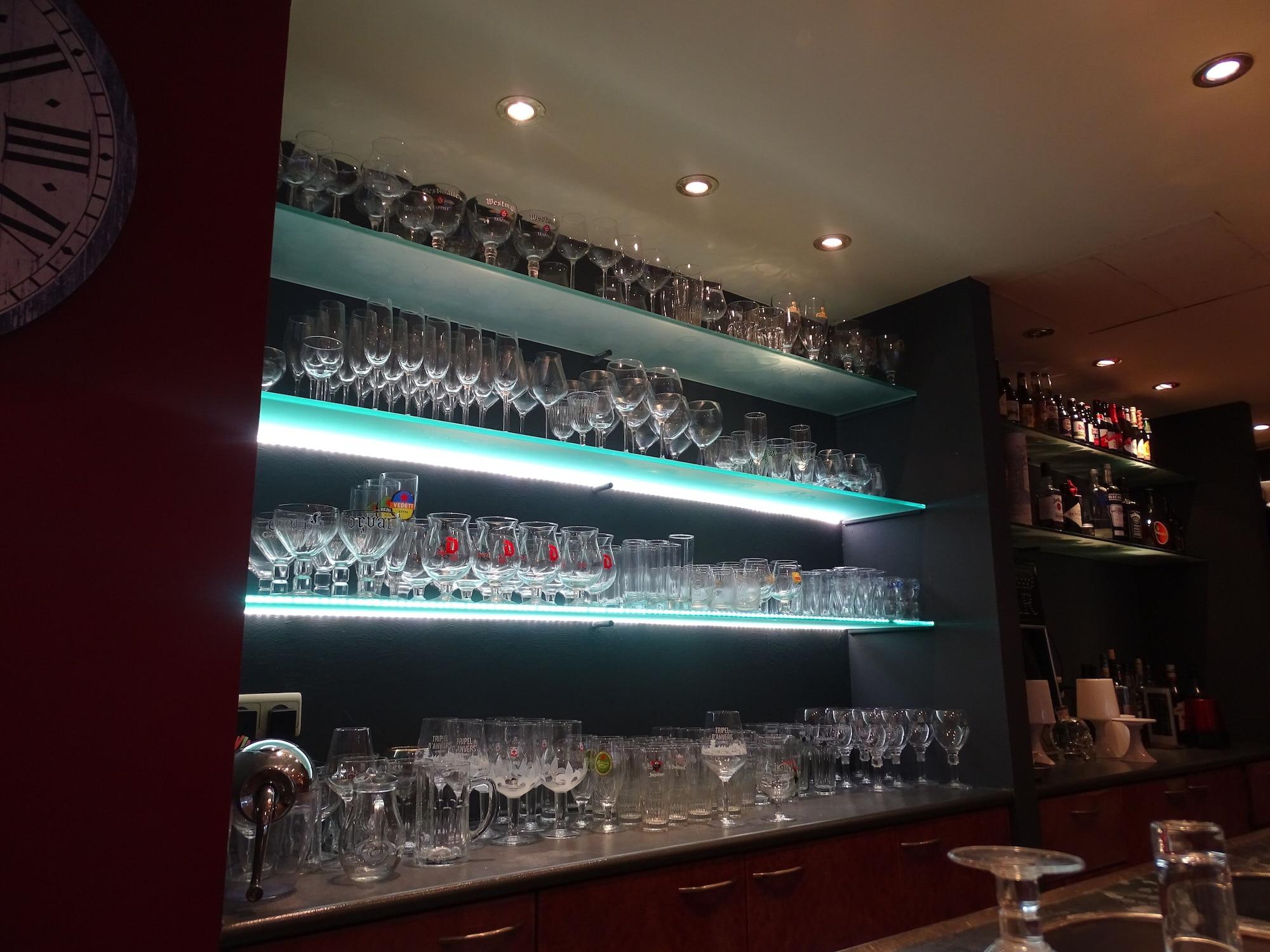 Bar/Salón Sleep & Go Brussels Expo