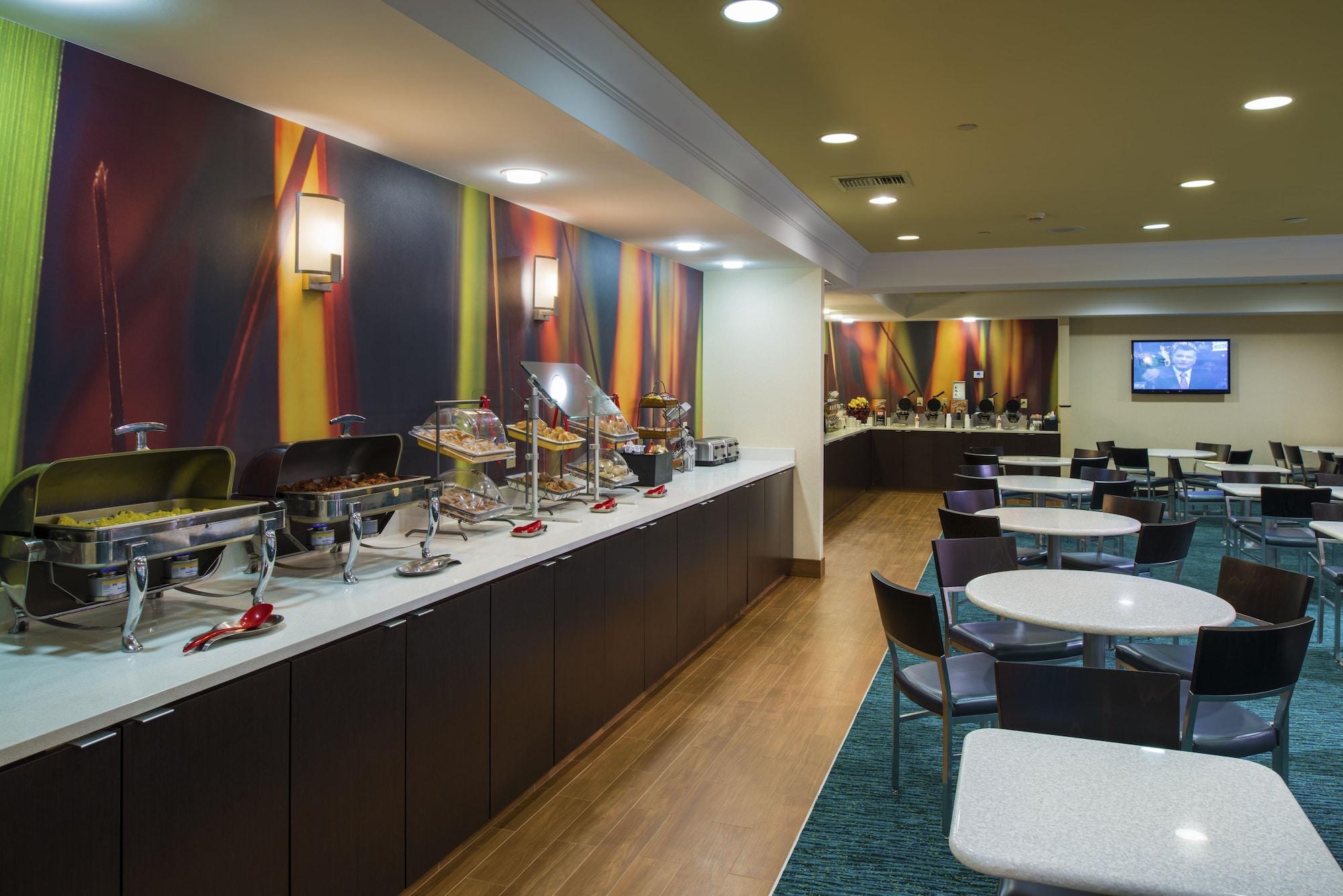 Restaurant Springhill Suites by Marriott Williamsburg