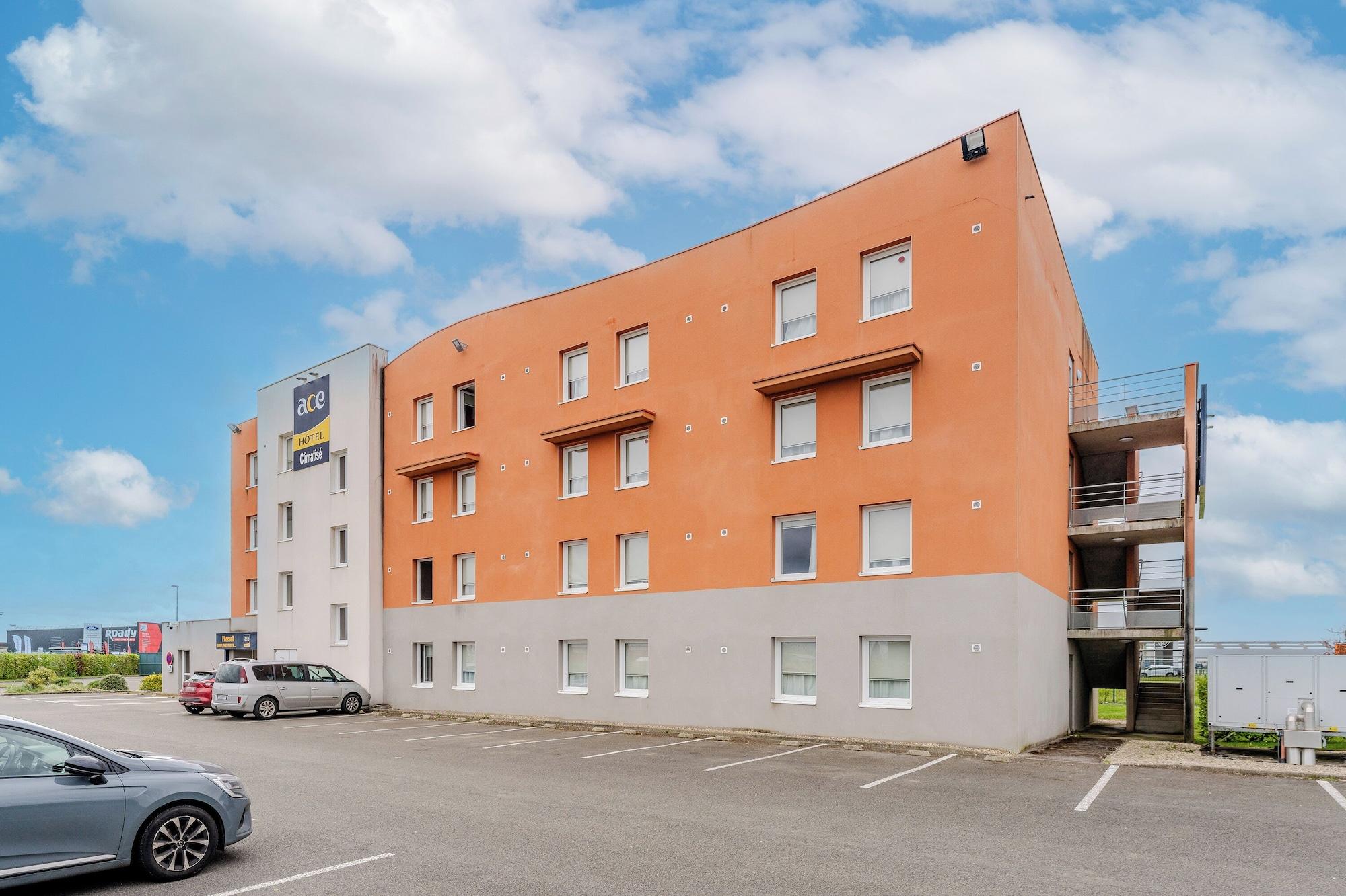 Vista Exterior ACE Hotel Arras-Beaurains