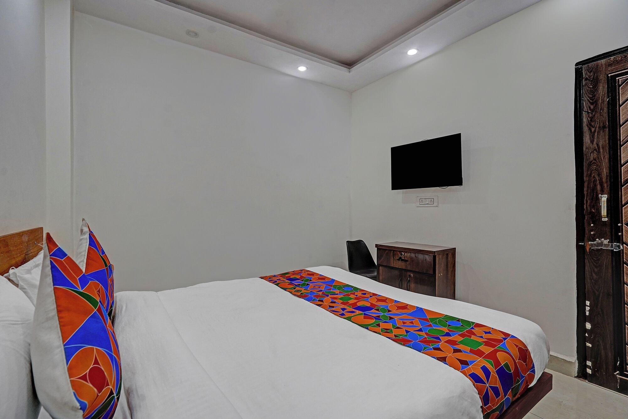 Habitación Via Shahdara Residency