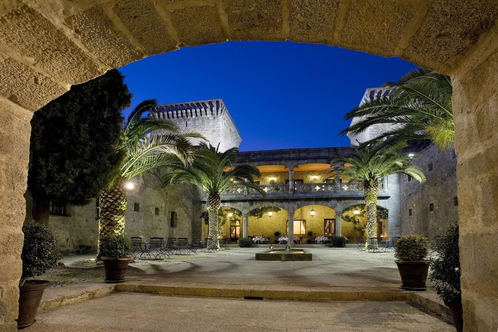 Vista Lobby Parador De Jarandilla De La Vera