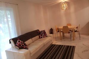 Alquiler Vacacional - Modern Living in the Heart of the City 20 Days Minimum Stay