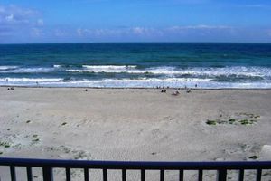 Alquiler Vacacional - ~~~Dynamic 6th Floor, Direct Ocean Front Condo in Cocoa Beach @ Sandcastles~~~