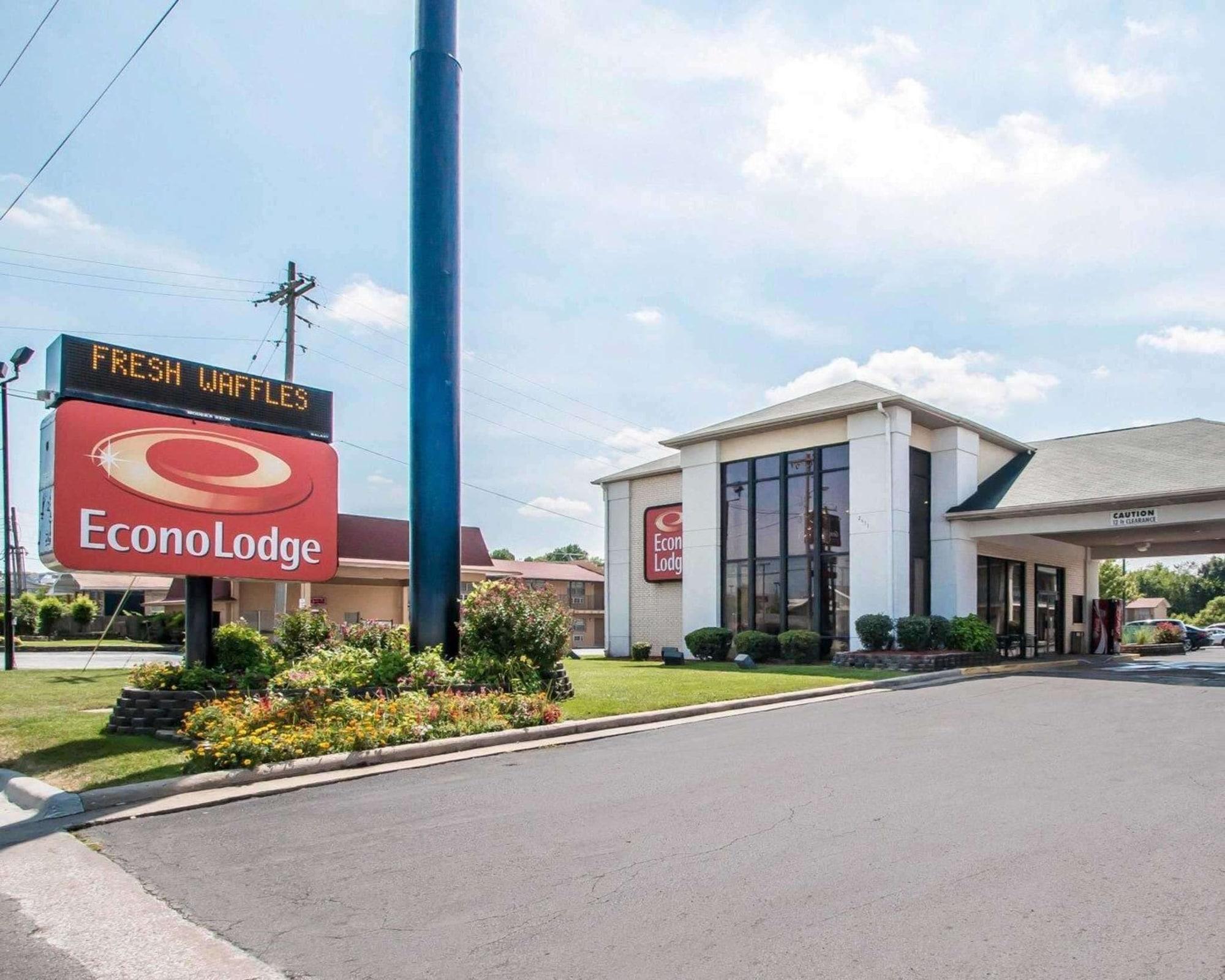 Varios Econo Lodge Springfield I-44