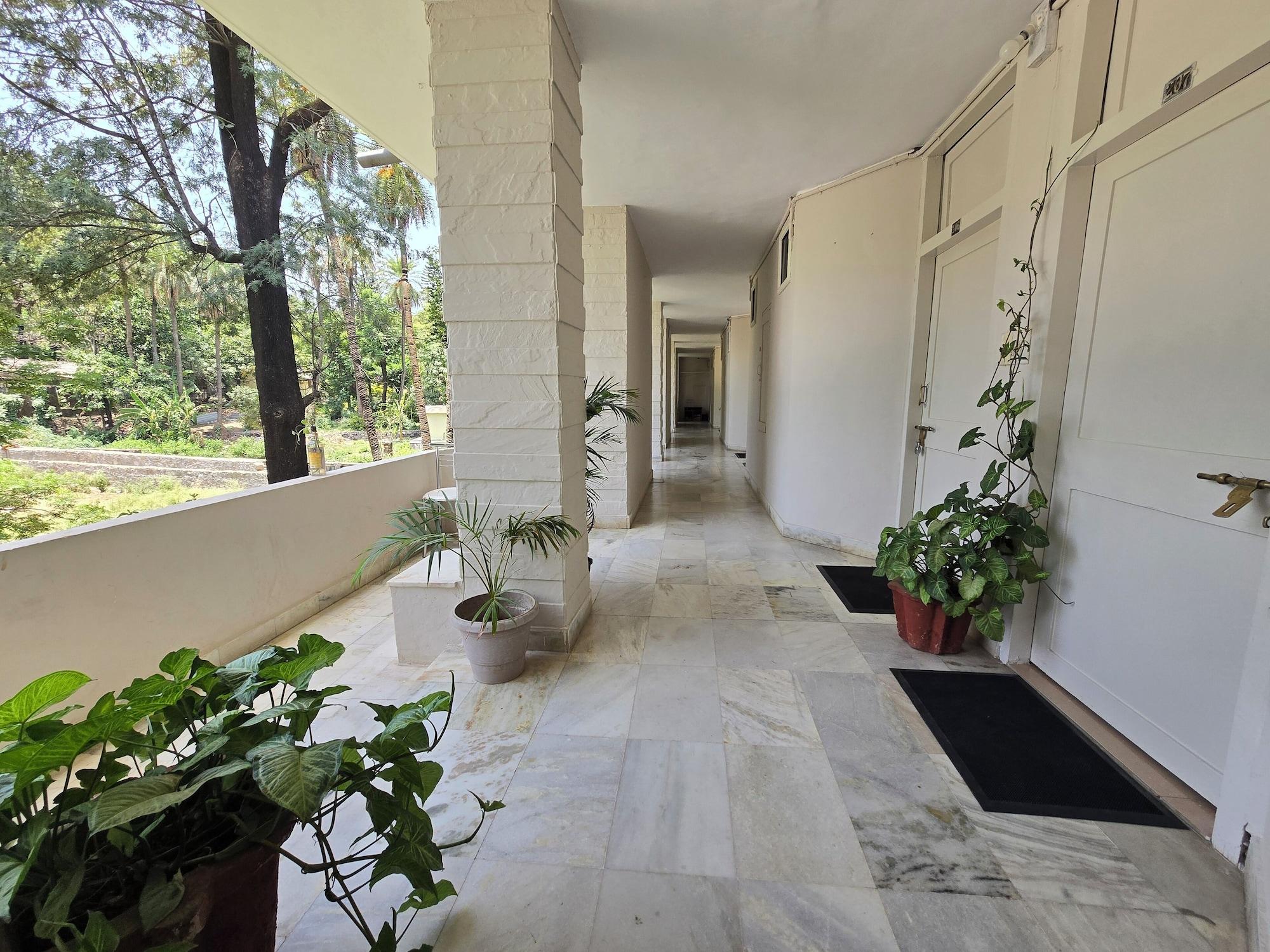 Vista Lobby Ramma TheHotel - Nakki Lake -200mtr