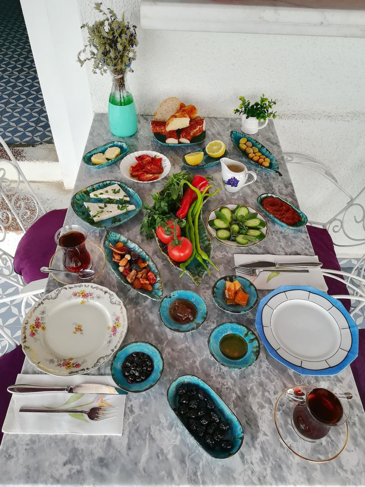 Restaurant Cunda Mavi Otel - Adults Only