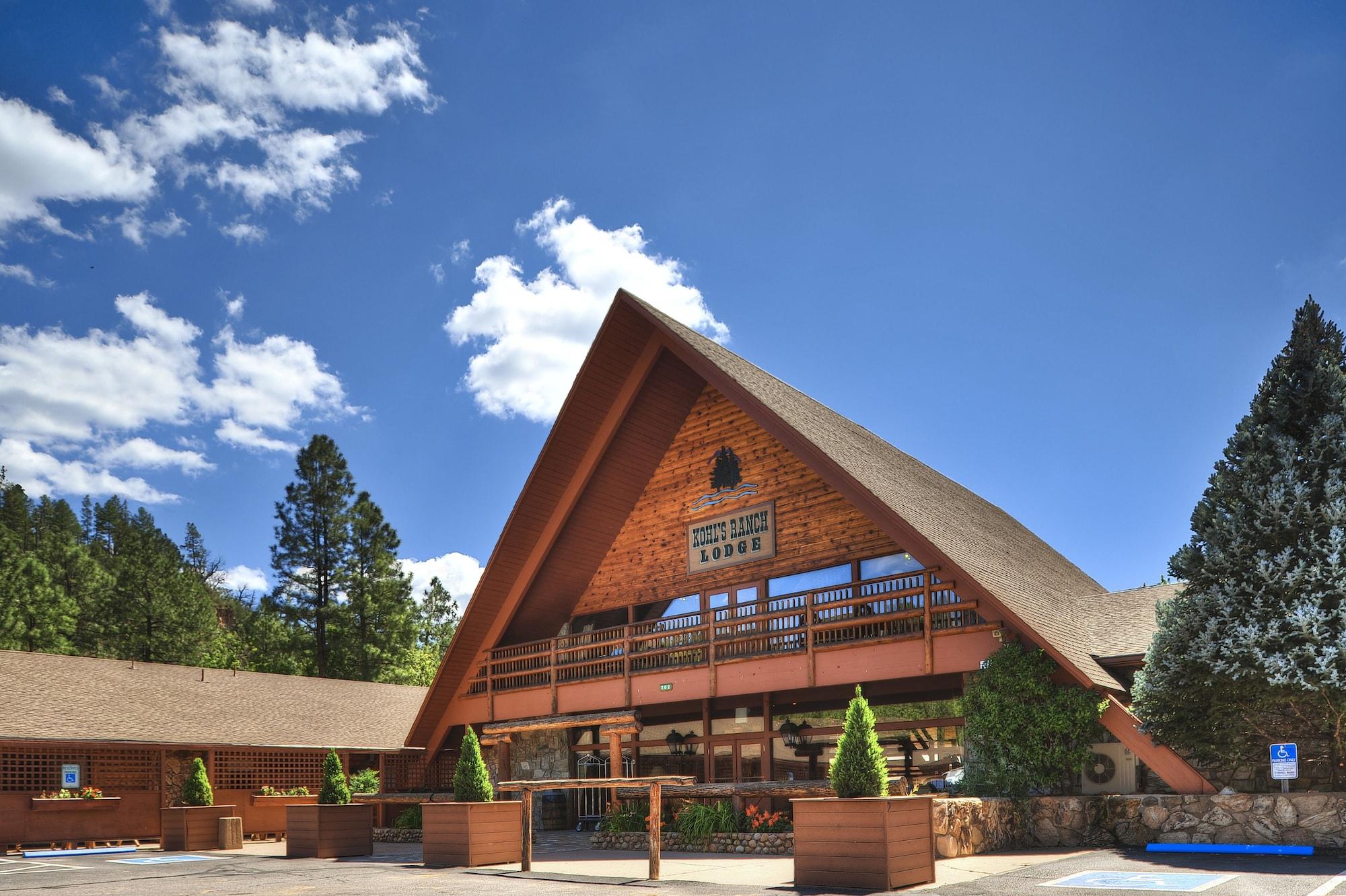 Vista Exterior Kohl's Ranch Lodge