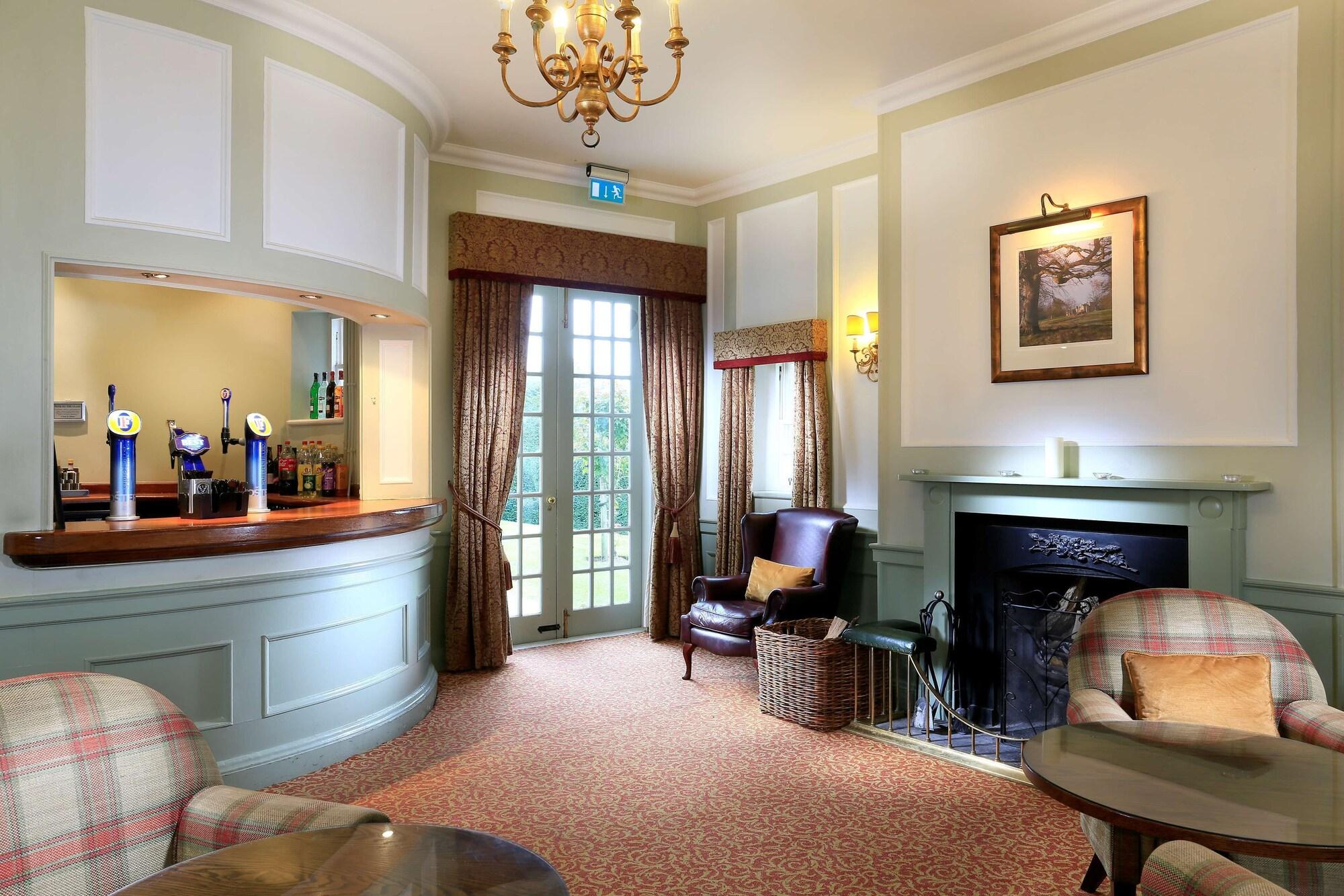 Bar/Salón Macdonald Pittodrie House