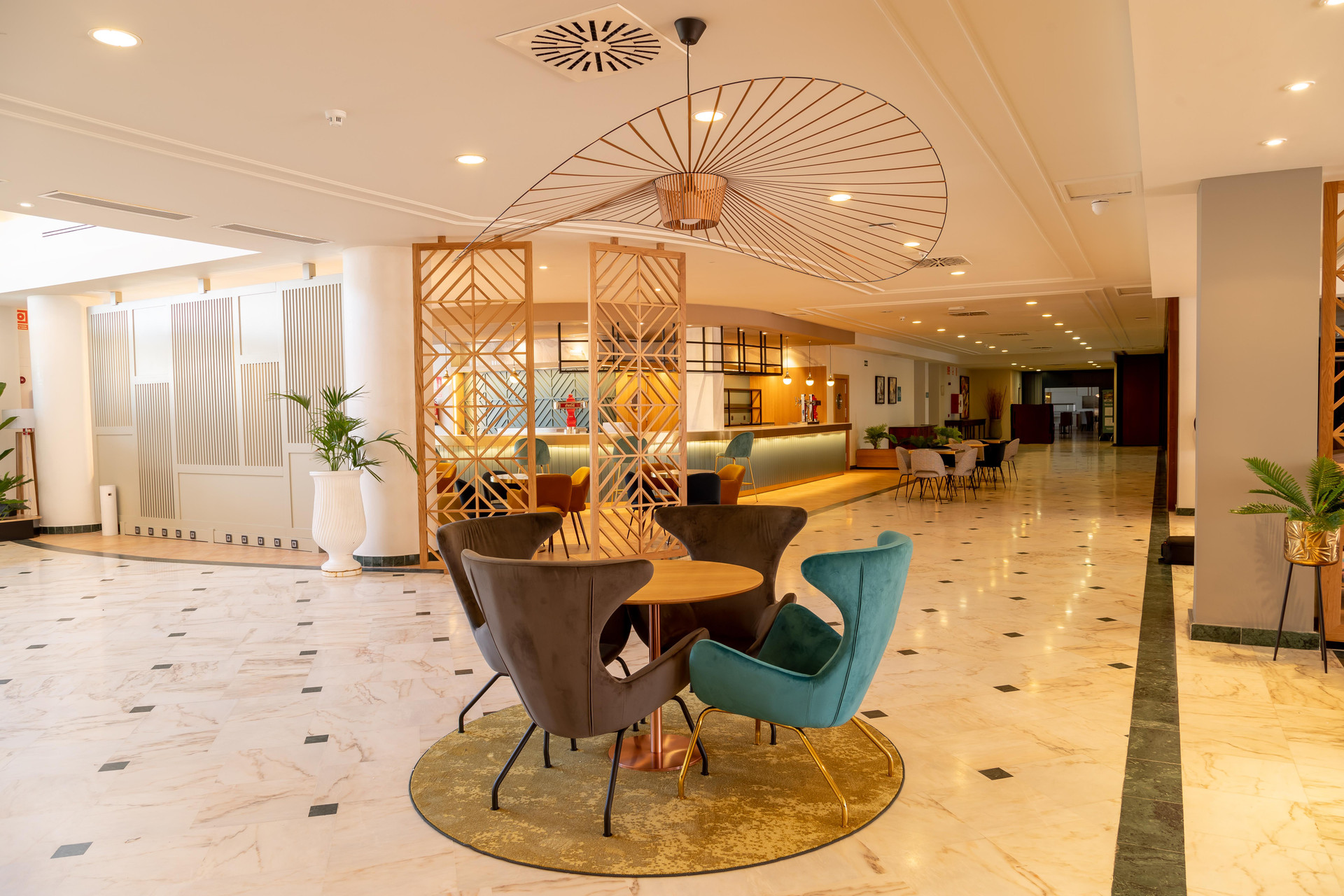 Vista Lobby Occidental Isla Cristina