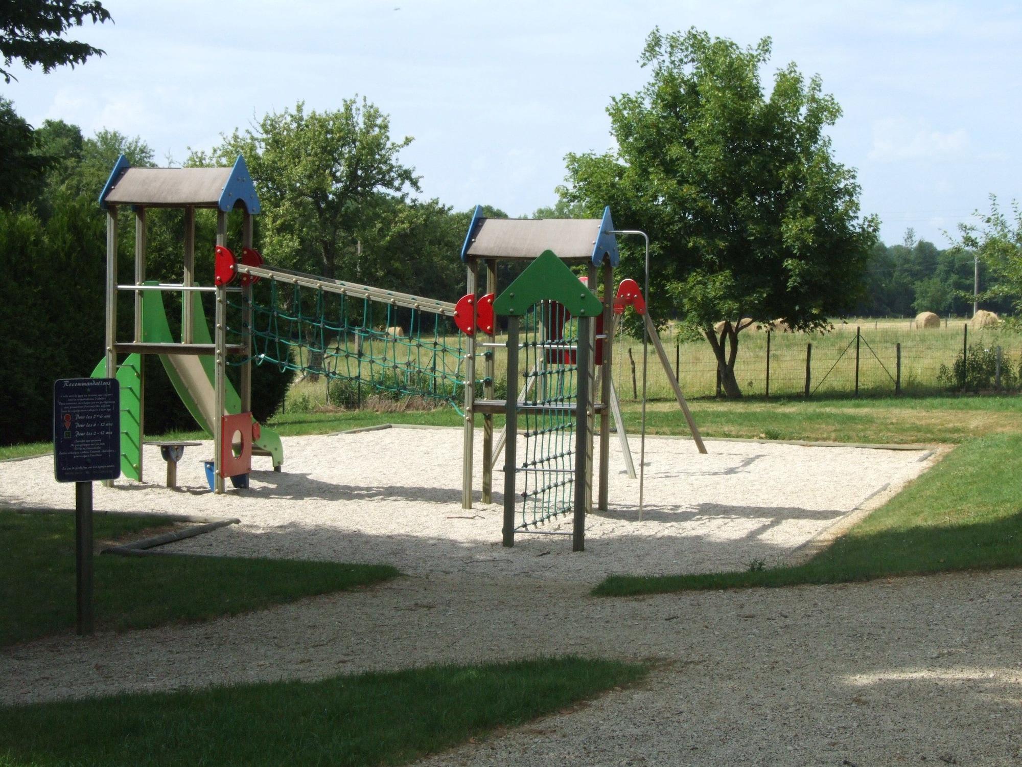 Instalaciones Recreativas Camping La Croix Badeau - Mobilehomes