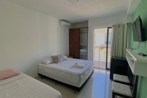 Alquiler Vacacional - Quarto Suíte com Banheiro Privativo, Sacada e Vista Lateral, na Beira mar