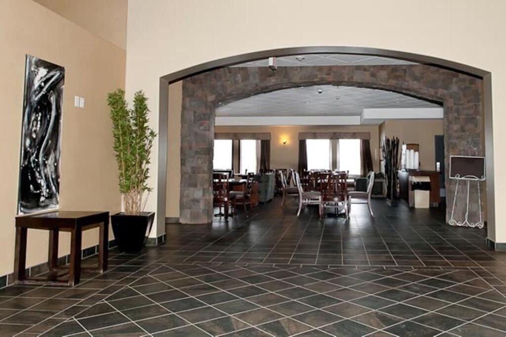 Restaurant Paradise Inn & Suites Valleyview