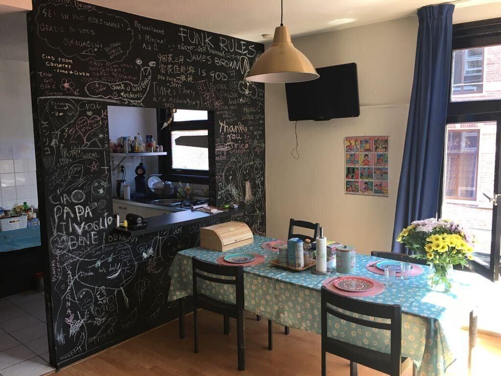 Restaurant Room in Amsterdam Center No Parties Allowed