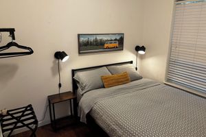 Alquiler Vacacional - Spacious Valley Retreat just outside Nelson BC. Pet-friendly!