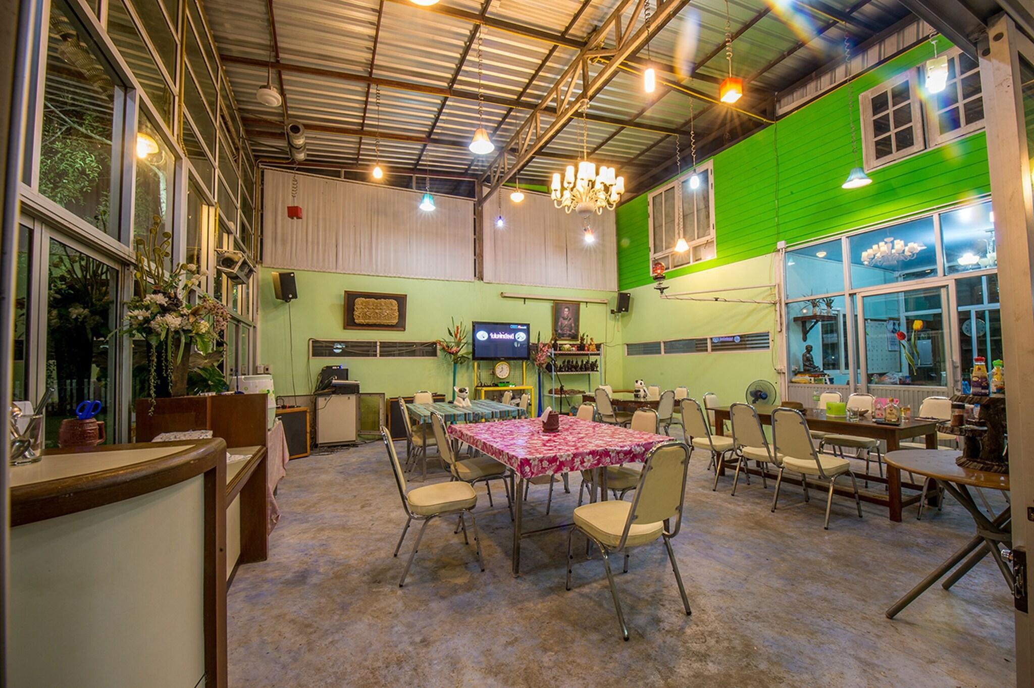 Restaurant Poomvarin Resort