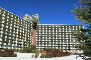 Alojamiento - Satellite Hotel